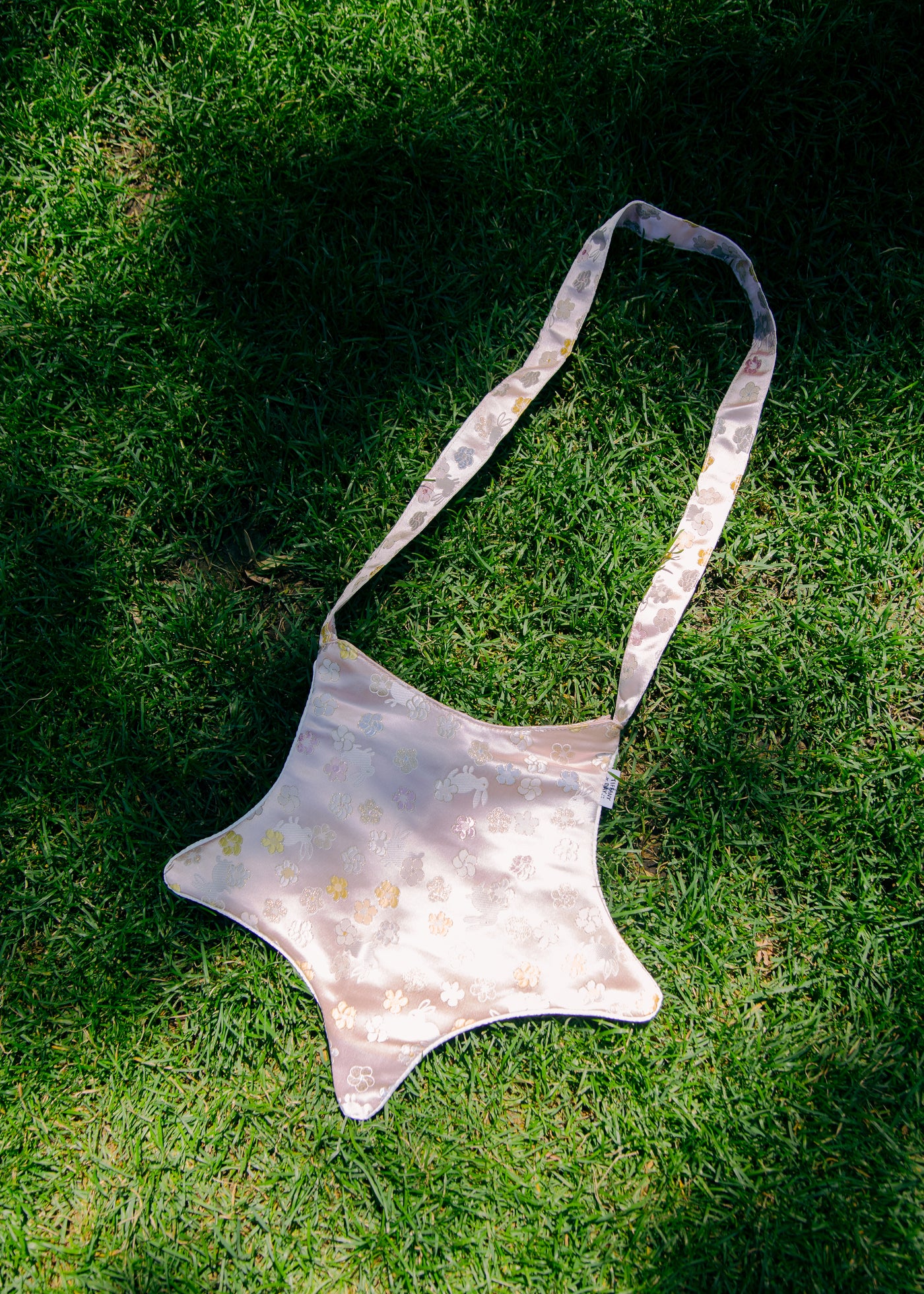 LOVER TOFU FRUIT STAR TOTE